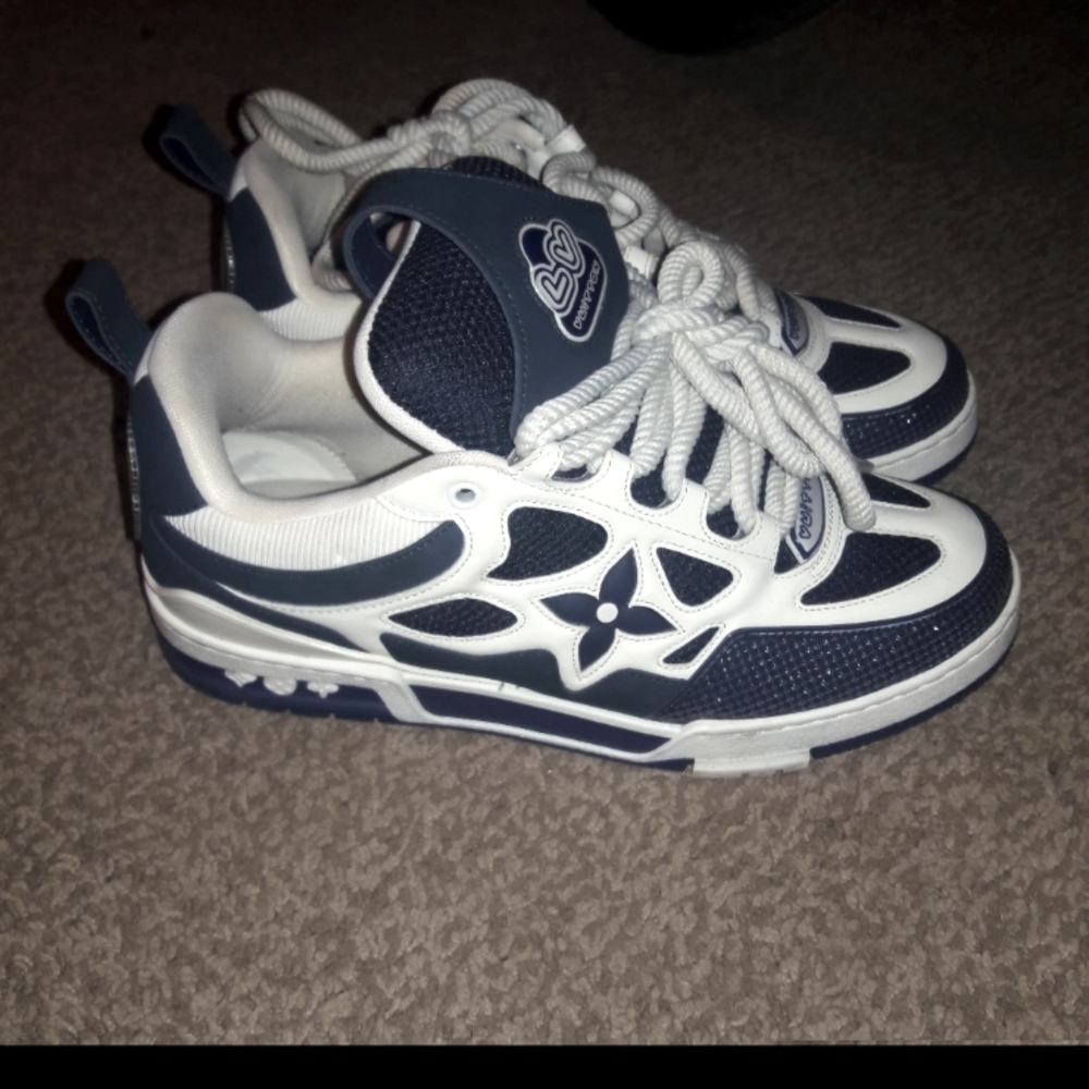 LOUIS VUITTON LV SKATE SNEAKERS/ SIZE 8
